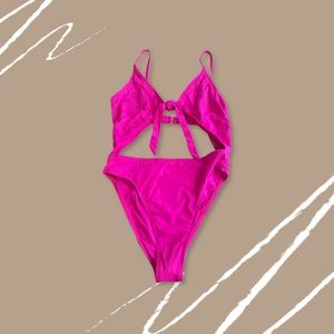 LuLu’s hot pink swimsuit